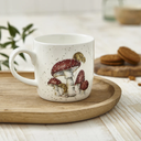 ROYAL WORCESTER MOUSE AND MUSHROOM MUG