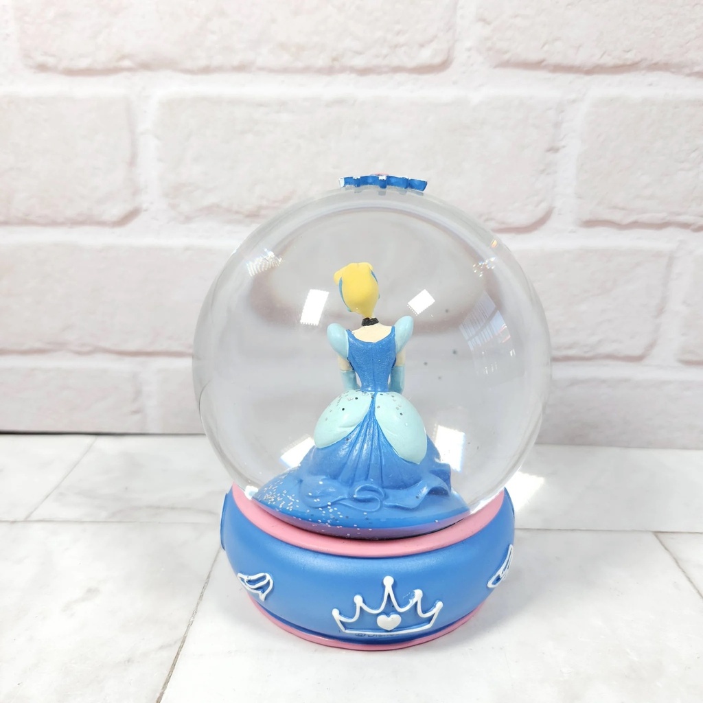 Cinderella: Shy and Romantic (Waterball) - Disney Traditions by Jim Shore