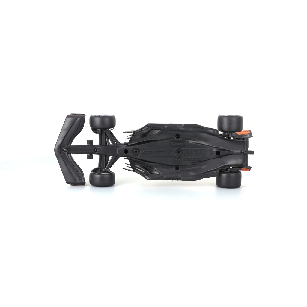 Bburago F1 2024 McLaren MCL38 #81 - Oscar Piastri with Helmet 1:24 Scale Race Model Kit F-1 