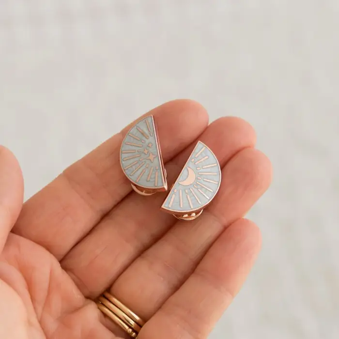 Forever Connected Soul Sisters - Keepsake Pin