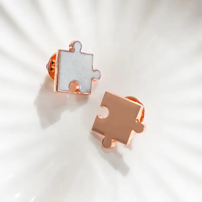 Forever Connected Best Friends - Keepsake Pin