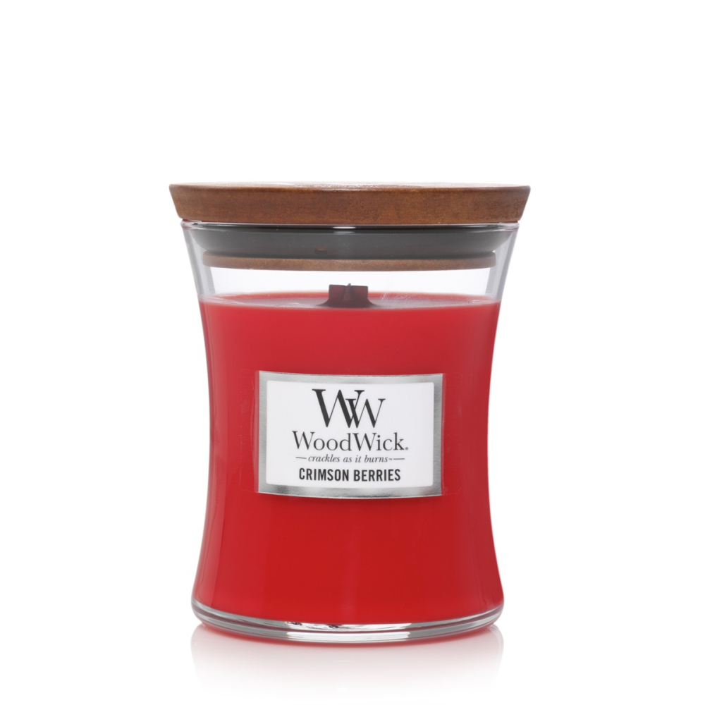 Crimson Berries Medium Candle - Woodwick