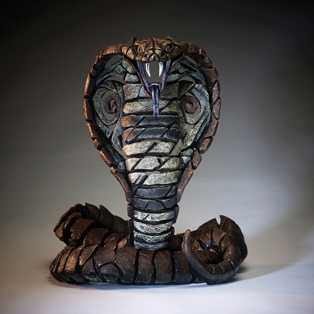 Cobra - Edge Sculpture
