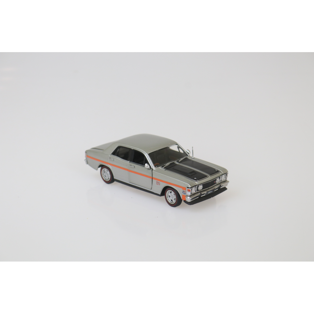 1:32 Silver Fox w/ Orange Stripes XW GTHO Ford