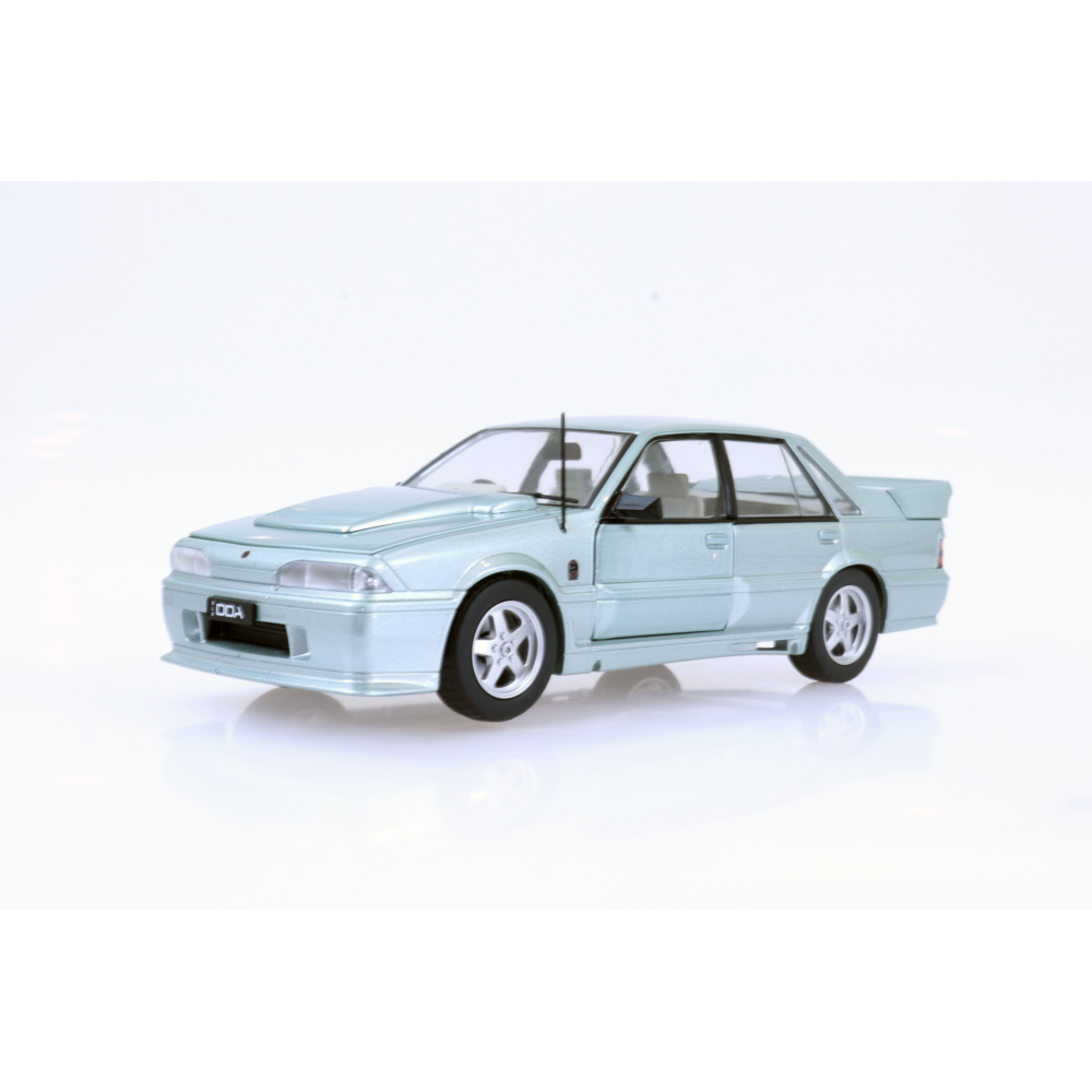 1:24 Panorama Silver VL Holden Walkinshaw Standard